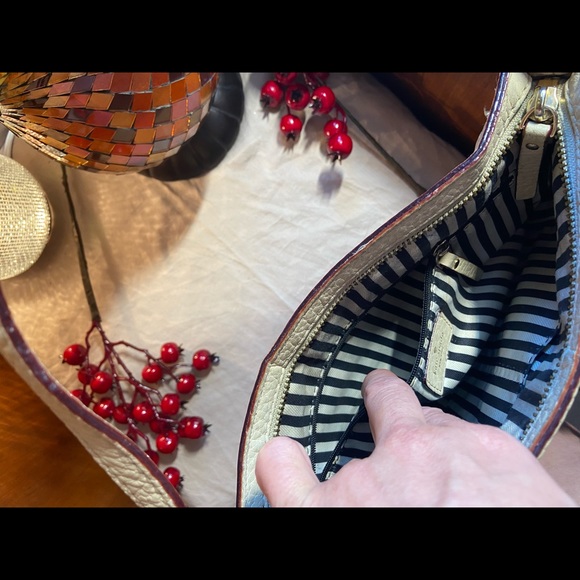 Kate Spade matching purse and wallet - Picture 2 of 8